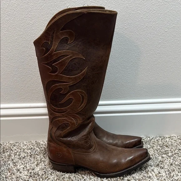 Ariat Genuine Leather Cowboy Boots - Picture 5 of 16